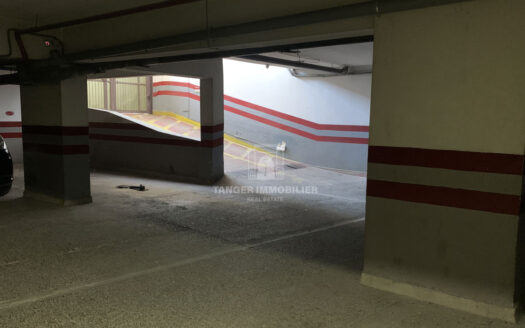 Bel appartement semi-meublé en centre-ville (Tanger)