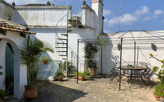 Maison authentique en centre-ville (Tanger)