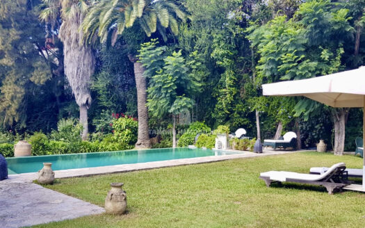 Jolie maison avec jardin à Marshan (Tanger)