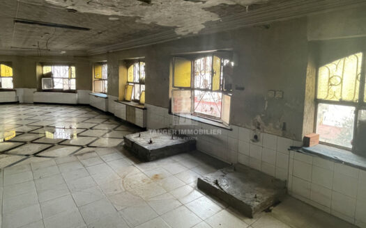 Commerce à proximité de la médina (Tanger)